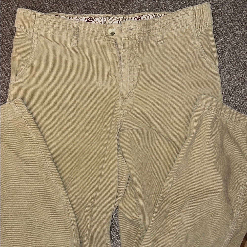 Women’s Columbia Tan Trousers for Everyday Comfort
